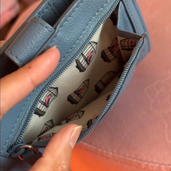 Vera Bradley Passport Wallet - Cat’s Meow - Picture 5 of 8